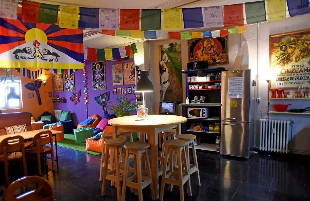 Santander Central Hostel-1